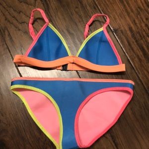 Triangl Bikini